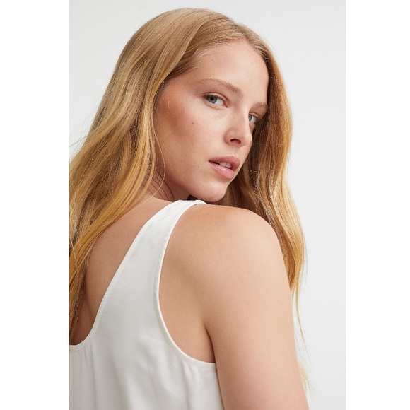h & m • satin tank - Picture 2 of 5